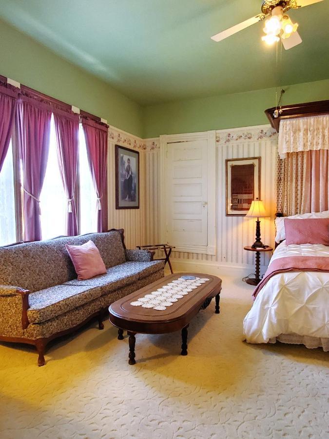 The Adams Pragge House - Victorian Bed & Breakfast พอร์ตทาวเซนด์ ภายนอก รูปภาพ