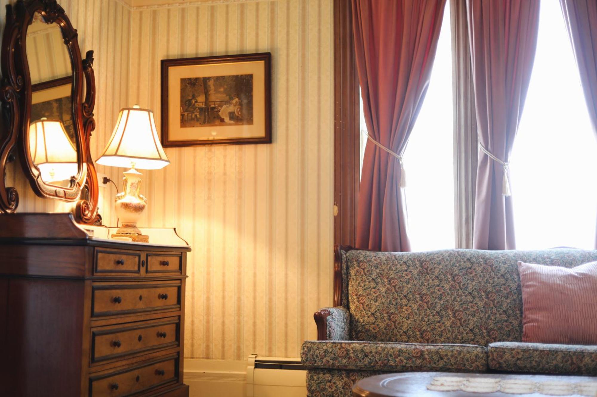 The Adams Pragge House - Victorian Bed & Breakfast พอร์ตทาวเซนด์ ภายนอก รูปภาพ